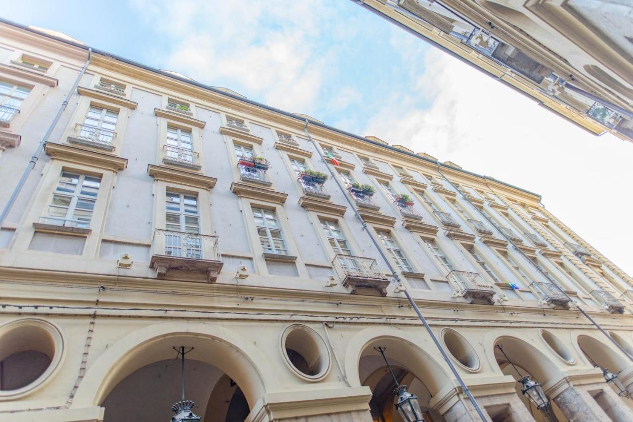 In Centro, 5 Posti Letto: Ca' Cybeles Lejlighed Torino Eksteriør billede
